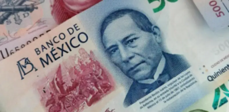 Peso mexicano se aprecia 16% en un año, alcanzando su nivel más bajo desde junio de 2024