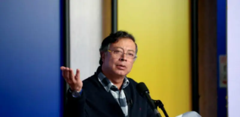 Petro advierte sobre urgencia de decretos para emergencia por lluvias en Colombia