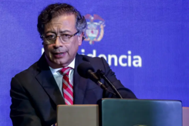 Petro anuncia decisiones tras suspensión del salario mínimo 2026 por Consejo de Estado