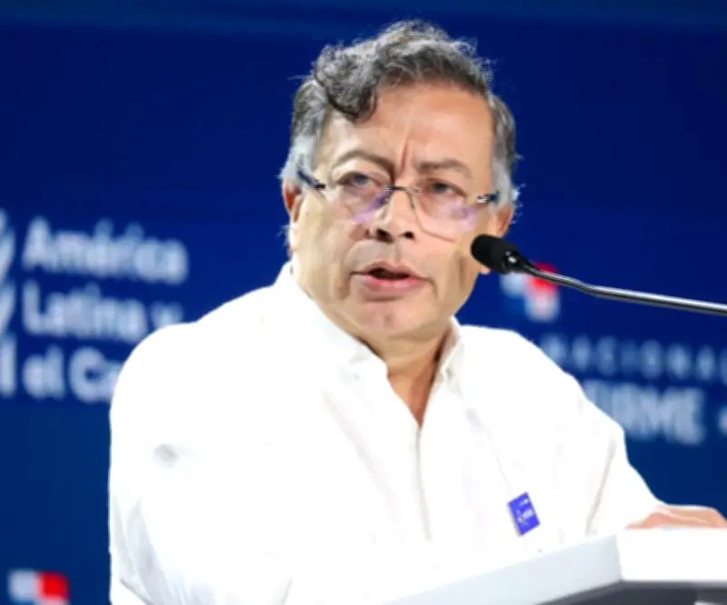 Petro atribuye récord histórico de déficit comercial de Colombia al desbalance con China