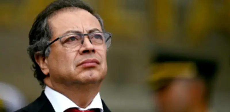 Petro defiende decreto de salario vital tras suspensión del Consejo de Estado