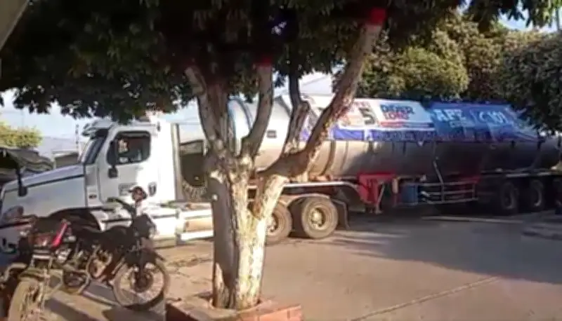 Petro exige capturas por uso electoral del agua en Aguachica durante crisis de suministro