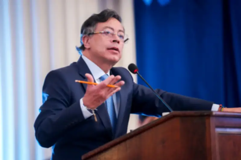 Petro pide a Corte Constitucional reactivar decreto de emergencia por tragedia invernal