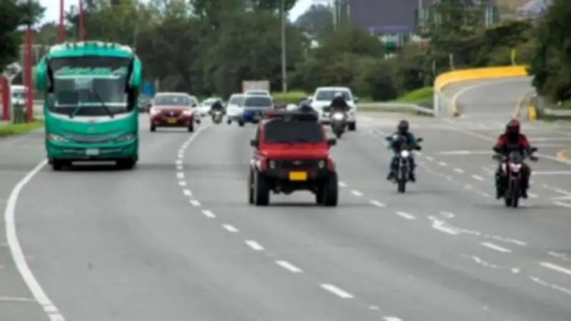 Pico y Placa en Bogotá: Restricciones para vehículos particulares y taxis este 19 de febrero