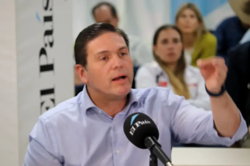 Pinzón promete dragado en Buenaventura 'cueste lo que cueste' en debate presidencial