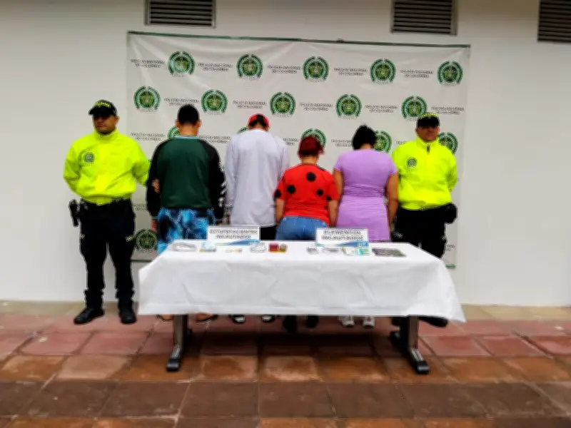 Policía desmantela punto de venta de drogas en San Gil tras denuncia vecinal