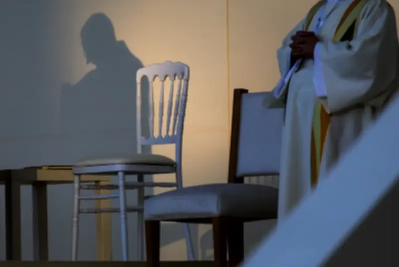 Polémica en Guarne: Sacerdote y monjas en disputa por terreno para misa