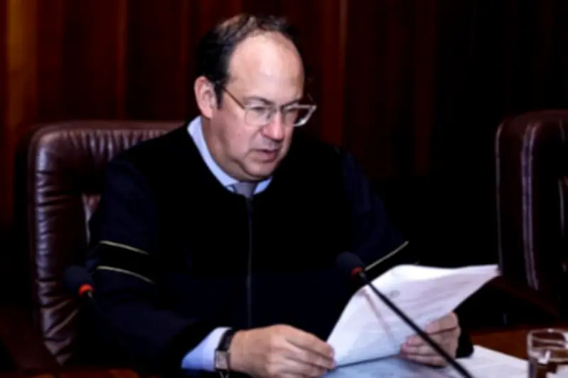 Presidente del Consejo de Estado alerta sobre riesgos a independencia judicial tras marchas