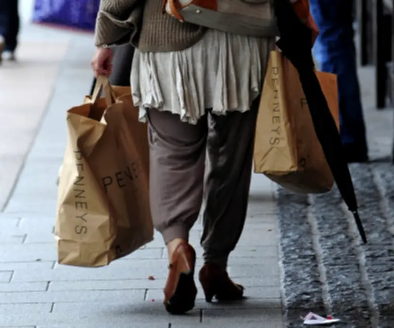 Primark pierde terreno frente a Shein y Temu: la moda económica se traslada a internet