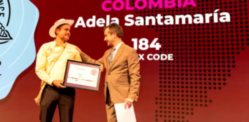 Productor santandereano gana medalla de plata y eleva al cacao colombiano a nivel mundial