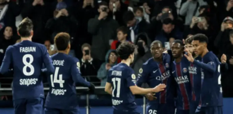 PSG supera adversidad y vence al Mónaco en clave partido de Champions League