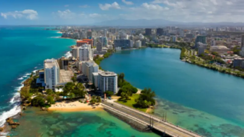 Puerto Rico proyecta año récord en turismo tras impacto global de Bad Bunny