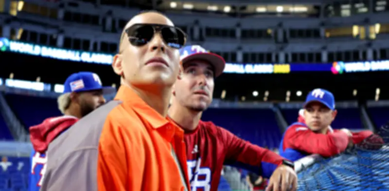 Puerto Rico rinde homenaje a Daddy Yankee nombrando una carretera en San Juan tras su retiro
