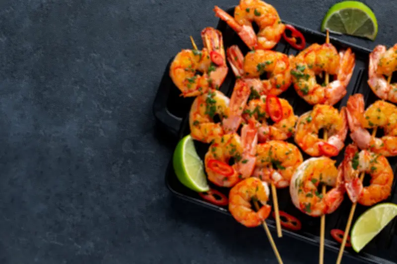 Receta de Pinchos de Camarón: Una Preparación Sencilla y Deliciosa en 15 Minutos