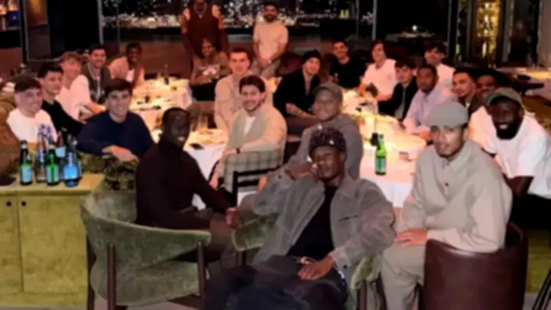 Restaurante '61' en Madrid fusiona arte y gastronomía con experiencia inmersiva renovable