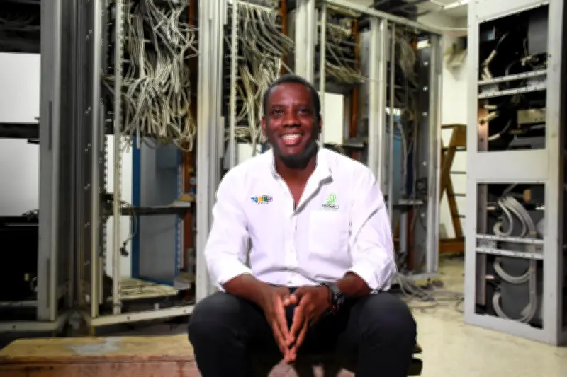 Roger Mina retoma su cargo como gerente de Emcali tras levantamiento de suspensión por la Procuraduría