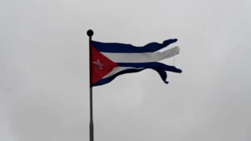 Rusia acusa a Estados Unidos de 'asfixiar' a Cuba durante crisis energética crítica