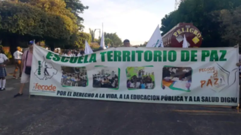 Sabana de Torres marcha contra violencia escolar tras ingreso de madre con cuchillo