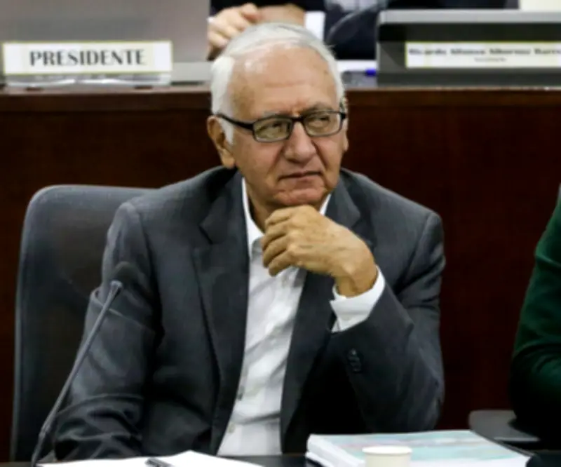 Salud ordena giro directo prioritario a hospitales públicos tras fallas en flujo de recursos