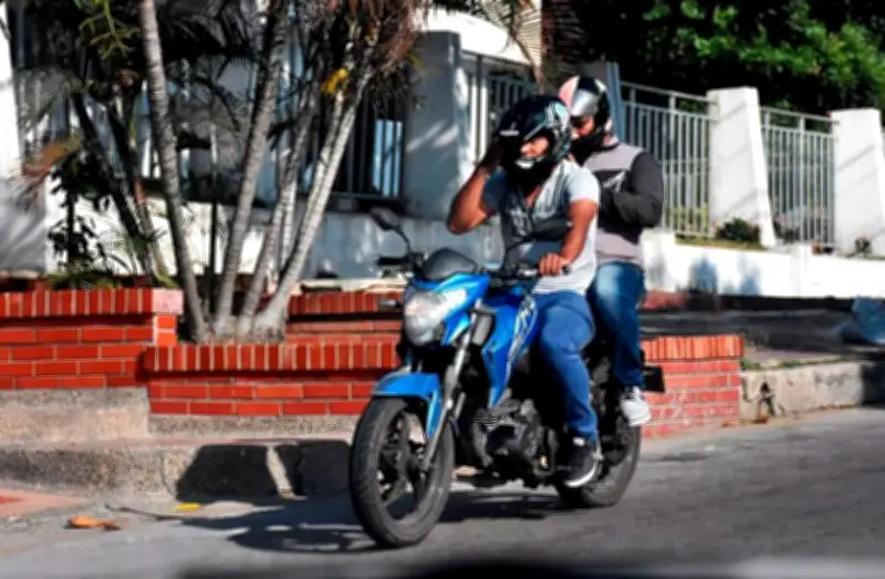 San Juan del Cesar prohíbe motos con parrillero masculino para frenar violencia