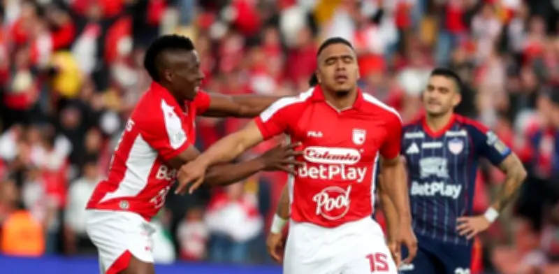 Santa Fe derrota 2-1 a Junior en El Campín y recupera su esencia futbolística