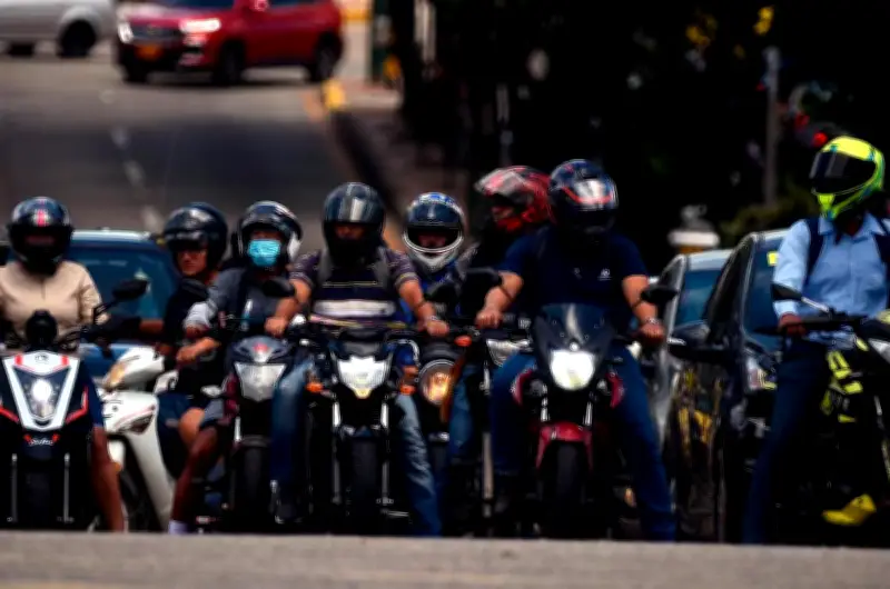 Santander lidera crecimiento comercial con 16,5% en ventas, pero pierde empleos en el sector