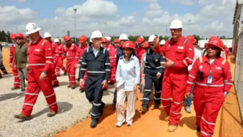 Secretario de Energía de EE.UU. y Delcy Rodríguez visitan campo petrolero de Chevron en Venezuela