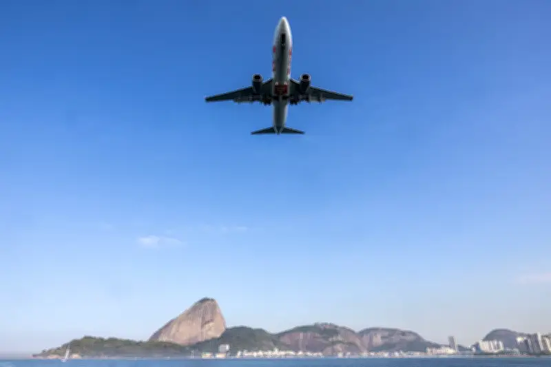 Sector Aéreo Latinoamericano Crece 3.8% en 2025 con Brasil Liderando la Expansión