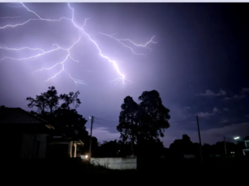 Seis trabajadores heridos por rayo en cultivo de papa durante tormenta en Santander