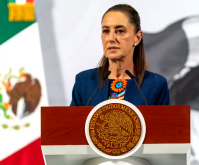 Sheinbaum presenta reforma electoral que reduce Senado y financiamiento partidista