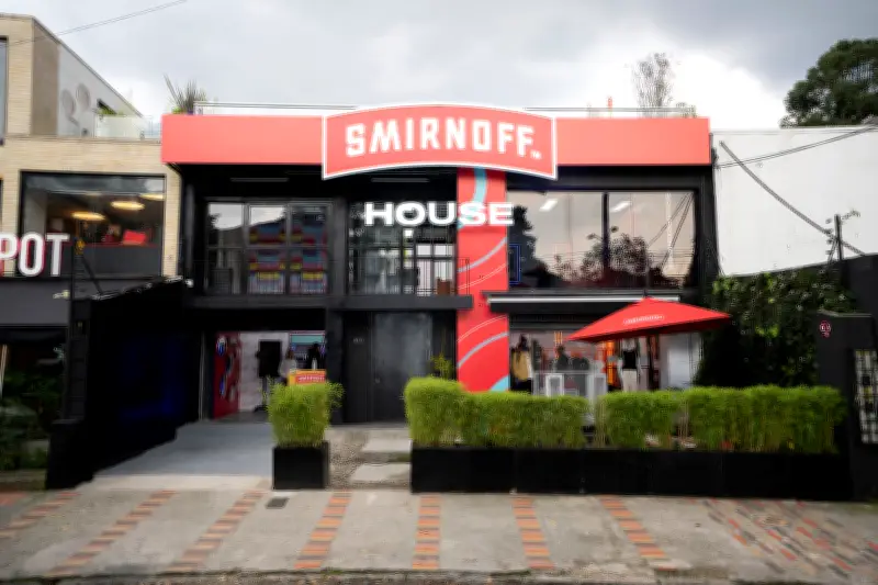 Smirnoff lanza 'La Smirnoff House' como antesala cultural del Festival Estéreo Picnic 2026