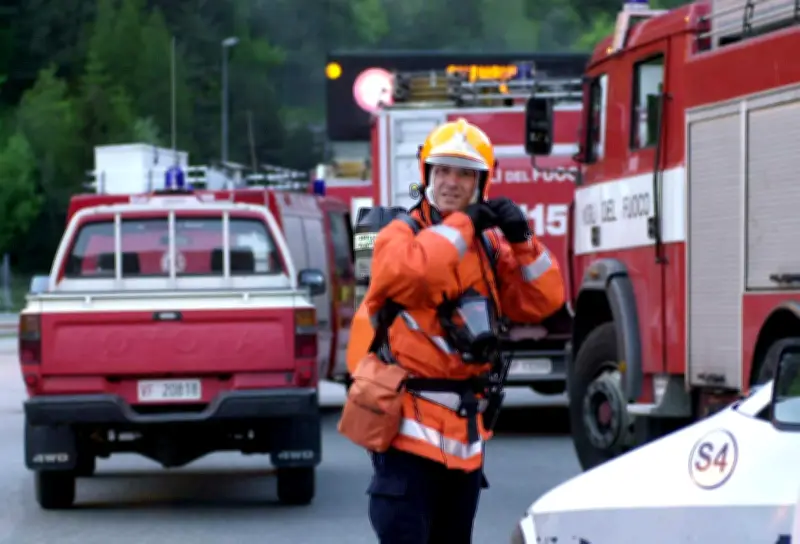 Teatro Sannazaro de Nápoles queda completamente destruido tras devastador incendio