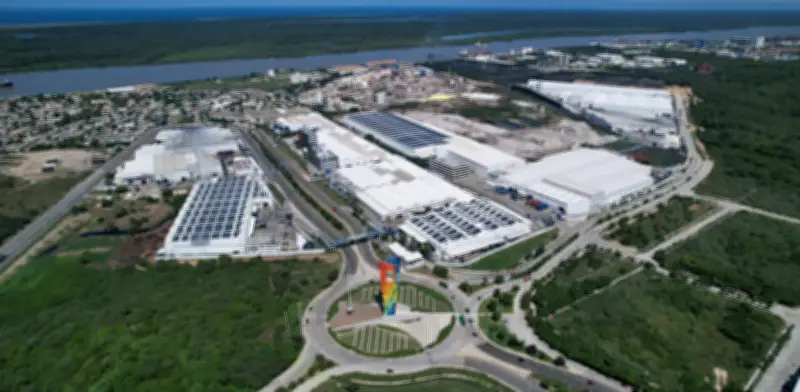 Tecnoglass reporta ingresos récord de US$983,6 millones en 2025 con ganancias de US$159,6 millones