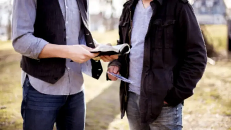 Testimonios inéditos revelan vivencias demoledoras de víctimas de Testigos de Jehová