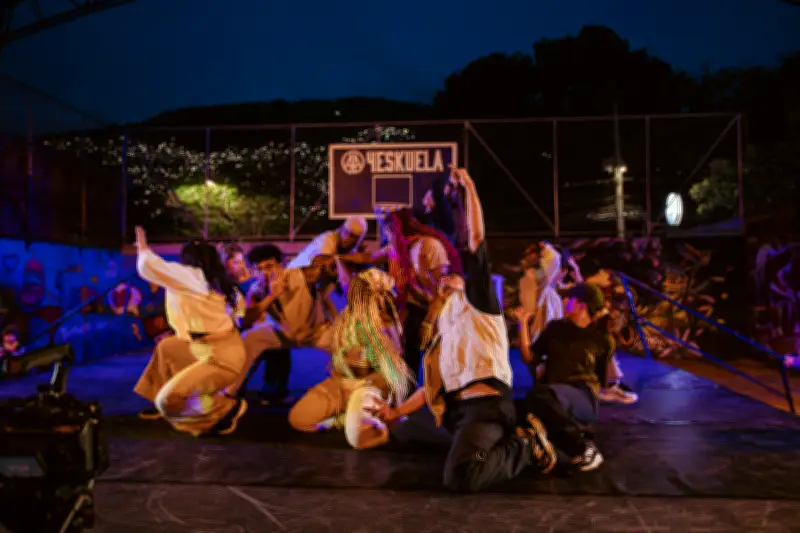 Tomorrowland Foundation se alía con 4Eskuela de Medellín para transformación social mediante el arte