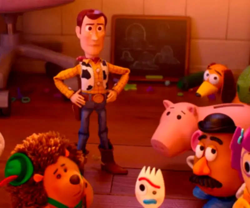 Toy Story 5: Buzz y Woody enfrentan la era digital en nuevo tráiler