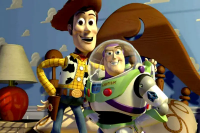 Toy Story 5 enfrenta juguetes contra tecnología: Lilypad amenaza la felicidad infantil