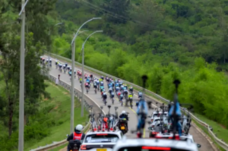 Tragedia en Vuelta a Ruanda: Dos muertos y seis heridos tras accidente de vehículo oficial