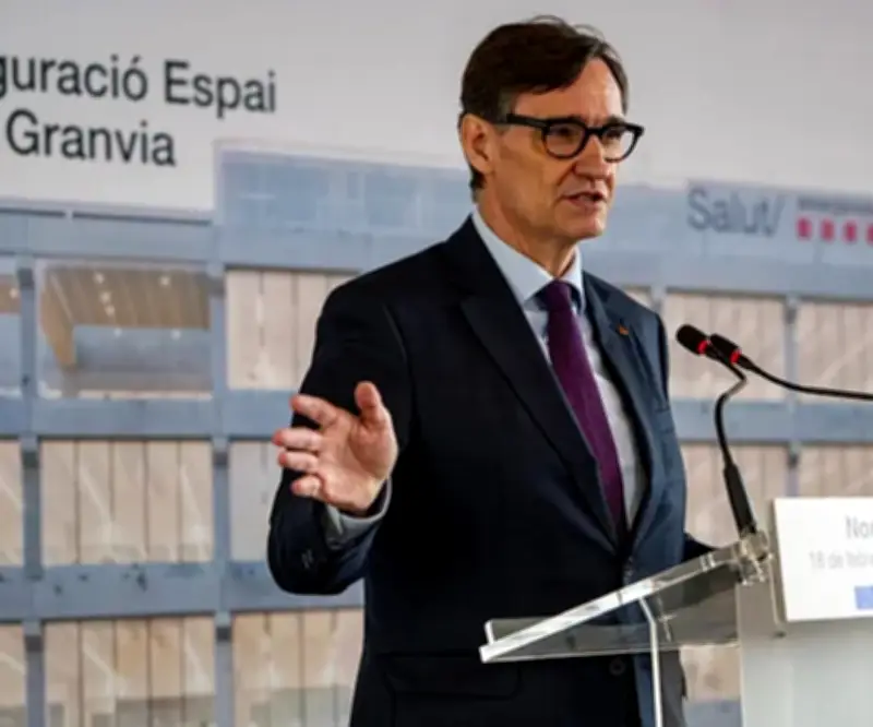 Tribunal catalán anula contrato de fibra óptica con Huawei por controversias técnicas y normativas europeas