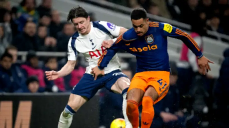 Triunfo del Newcastle enciende alarmas en Tottenham: remezón en la Premier League
