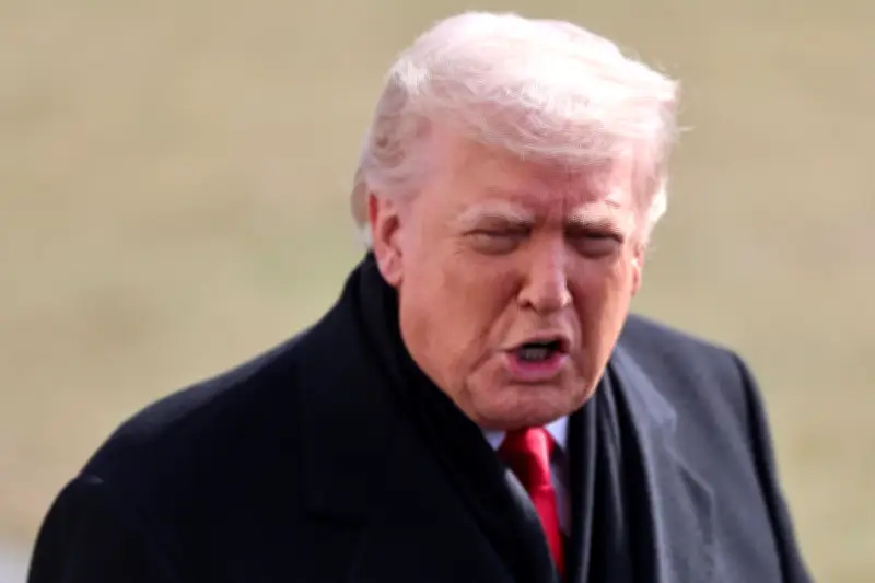 Trump anuncia visita a Venezuela y destaca reunión con presidente Petro de Colombia