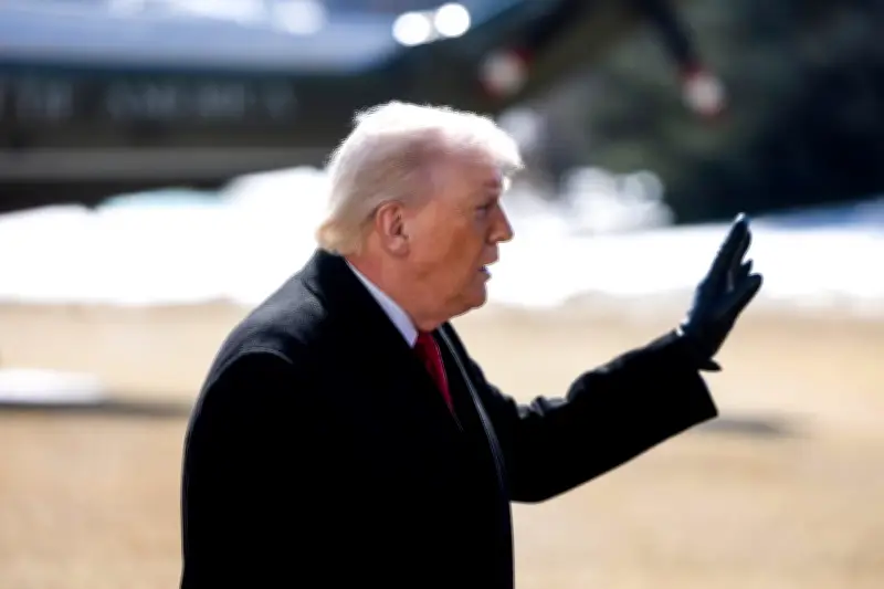 Trump evalúa 'toma de control amistosa' de Cuba mientras crisis económica asfixia a la isla