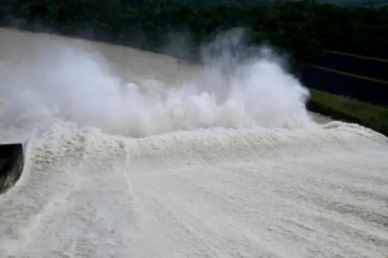 Urrá designa presidente encargado en medio de crisis por descargas del embalse en Córdoba