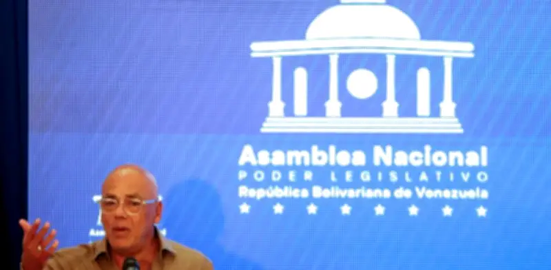 Venezuela inicia liberación masiva de detenidos bajo nueva Ley de Amnistía