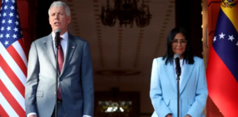 Venezuela y Estados Unidos establecen alianza energética histórica en Caracas
