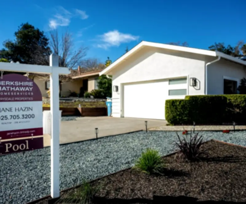 Ventas de viviendas usadas en EE.UU. registran mayor caída en cuatro años por tormenta invernal