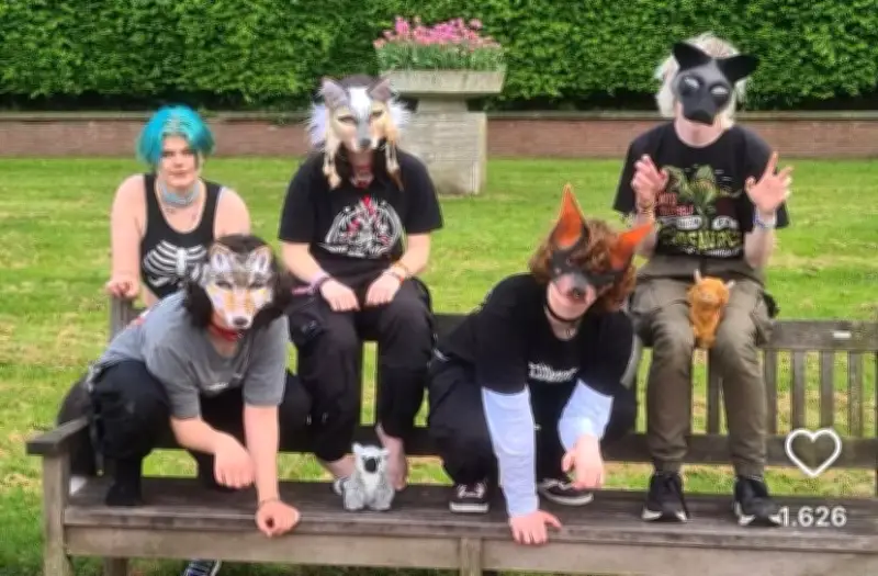 Veterinaria en Argentina rechaza atender a hombre que se identifica como perro por cuadro de moquillo