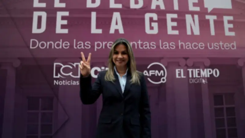 Vicky Dávila denuncia: Campañas presidenciales se financian con recursos del sistema de salud
