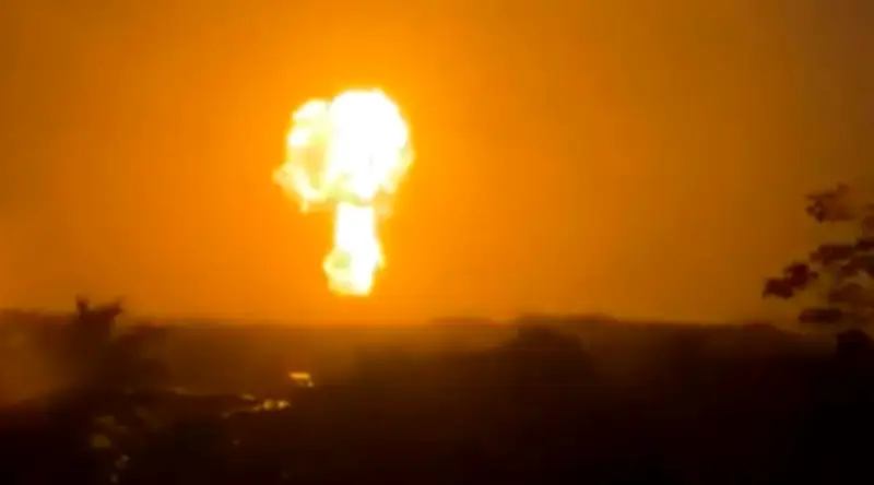 Volcán de lodo entra en erupción en San Juan de Urabá: Evacuaciones y monitoreo constante