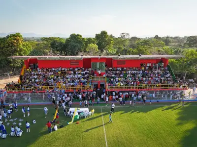 Alcaldía de San Martín de Loba entrega remodelado Estadio de Fútbol de Chimí